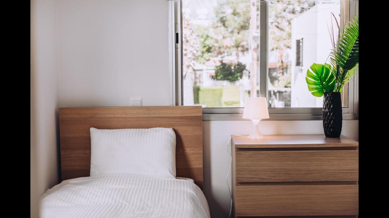 Minimal Townhouse Center Paphosヴィラ エクステリア 写真