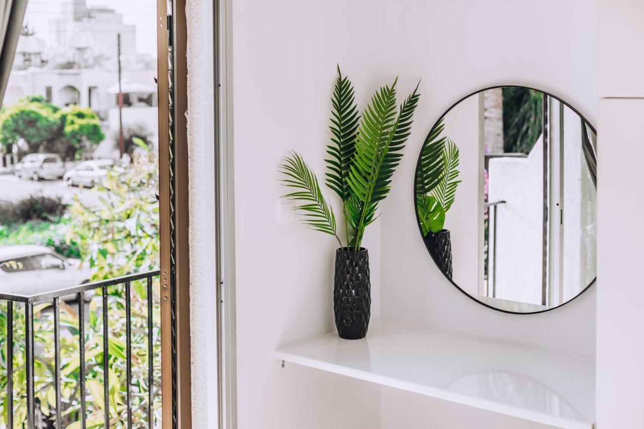 Minimal Townhouse Center Paphosヴィラ エクステリア 写真